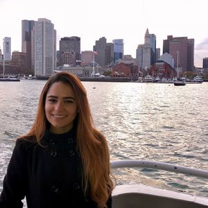 Meet your Posher, Amaray